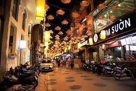 Cho thuê nhà mặt phố Đào Duy Từ - diện tích 50m² + lửng 20m², mt 4m, Phố ăn uống sầm uất Hoàn Kiếm