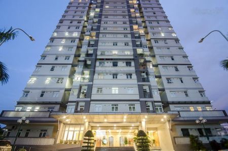 Cho thuê căn hộ 2pn harmony đường phạm văn đồng, tầng 15 view biển