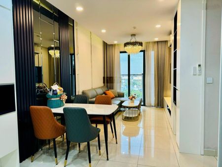 Cho thuê căn hộ 1PN Emerald Celadon City giá tốt, không gian đáng sống