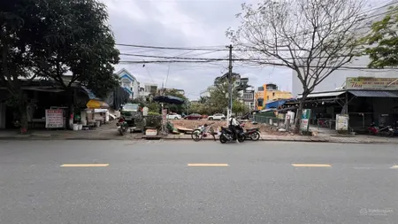 Bán lô đất 3 mặt tiền chính hữu ngang 12m, ngay sát trục võ văn kiệt