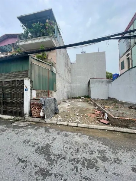 Thạch bàn. mảnh đất 55m .mt 4m giá chào hơn 8 tỷ. bán mảnh đất 55m trung tâm thạch bàn vuông vắn