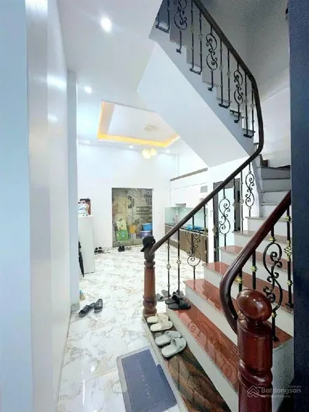 Bán nhà đào tấn, dt55m, 6 tầng thang máy, 2 thoáng, gần ô tô, full nội thất.