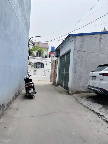 Bán đất làn 2 đường âu cơ phường hồ dt 99m mt 5m18 ô tô thông 50m ra phố hồ chợ bv trường cách 500m