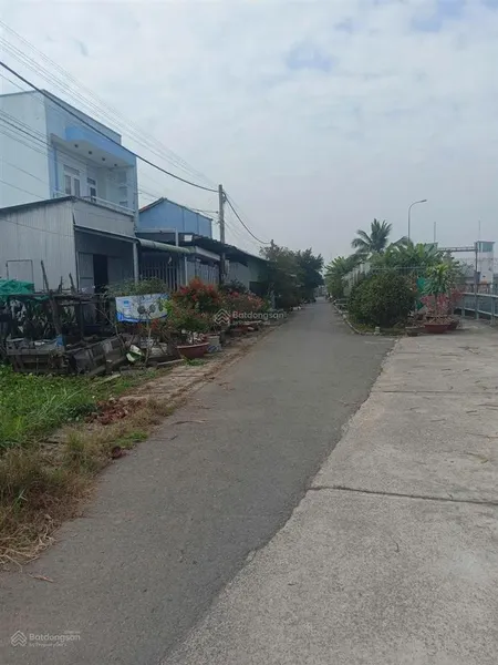 Đất thổ cư. cư mặt tiền đường vành đai