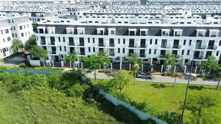 Nhà phố lavida vũng tàu duy nhất giá dưới 6 tỷ, thanh toán 30% 2.350 tỷ. 0901 309 *** ly ly