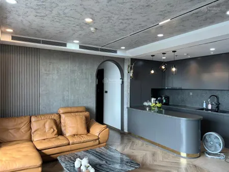 Không tiếp môi giới. em chính chủ bán căn hộ tầng 18 74m2 2pn2wc. giá 4 tỷ thu về. 0968 501 ***