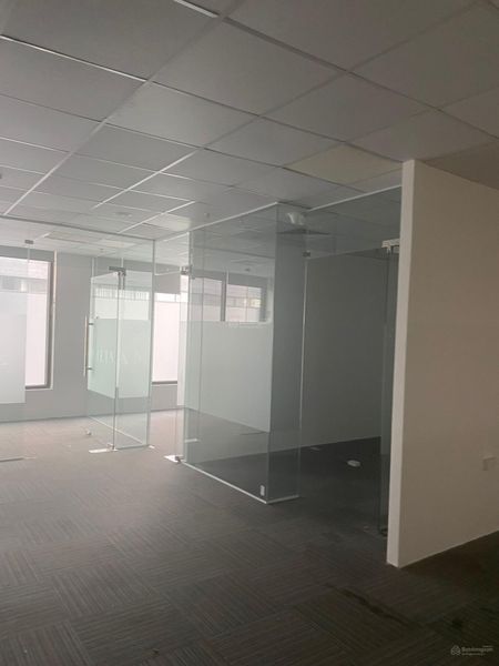 Cho thuê văn phòng toà 82 Thợ Nhuộm Hoàn Kiếm 70m2, 100m2, 150m2, 1200m2 giá 100k/m2