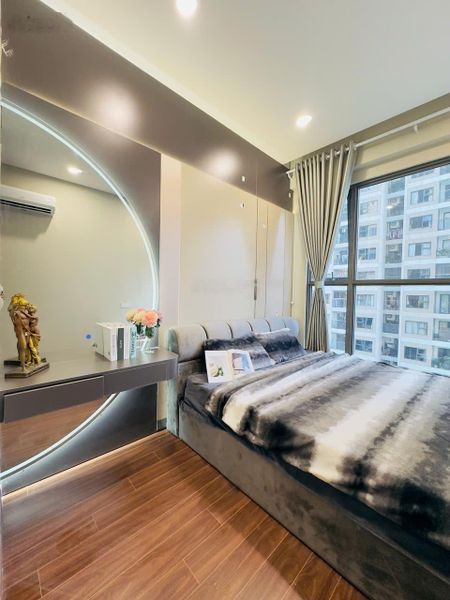 Cho thuê CC 2PN 2WC Full Đồ Luxury chỉ 14tr tại Masteri . Miễn phí môi giới 100%