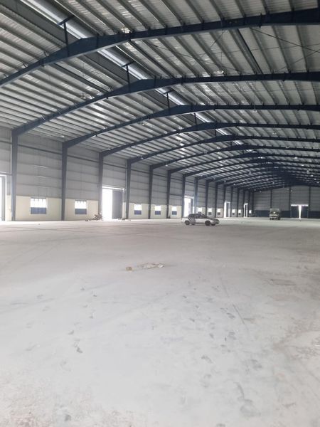 Cần cho thuê gấp xưởng 2000m2 KCN Yên Mỹ, Hưng Yên