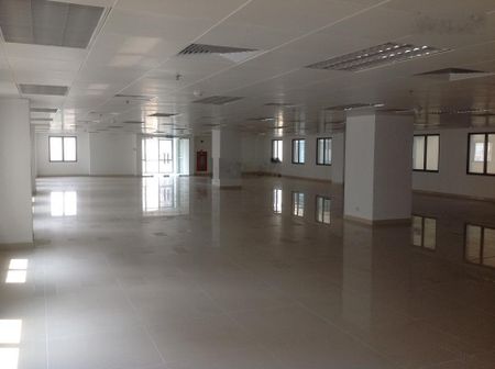 Cho thuê văn phòng phố Chùa Láng, Đống Đa, Hà Nội, DTSD 280m2 giá 45tr/th