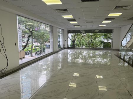 Cho thuê vp phố Trịnh Đình Cửu,Hoàng Mai,Hà Nội,dtsd 150m2 180m2, giá từ 20tr- 25tr/tháng