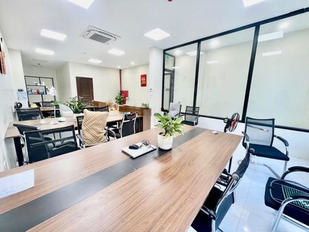 Cho thuê văn phòng Phương Liệt Thanh Xuân diện tích 35m2, giá thuê 5,6 triệu, lh: 0977306046
