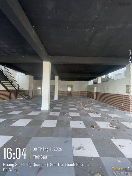 Cho thuê nhà 4 tầng, tuyến đầu Sơn Trà view biển (SD: 1.600m2)