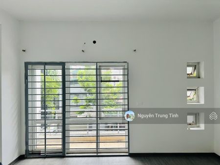 Cho thuê nhà Văn Phú Hà Đông, vừa ở vừa kinh doanh 90m2 x5tầng, 6ngủ ô tô đỗ cửa giá chỉ 20tr/th