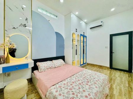 Full nội thất trệt lầu 3,5x14m có 3pn 2wc gần cv làng hoa giá 13,5 triệu