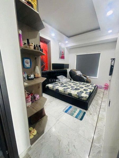 Cho thuê căn Xi Grand Court _ Lý Thường Kiệt Quận 10 , 90m2, 3pn 2wc Giá 24tr Lh: 0933481089