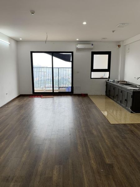 Cho thuê chung cư Viễn Đông star số 1 Giáp Nhị - Hoàng Mai 106m, 3PN cơ bản, 11 triệu