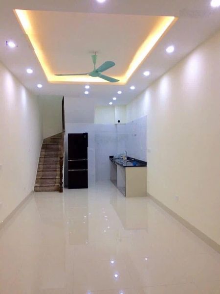 Cho thuê nhà riêng - trung tâm hai bà trưng - 30m ra phố - tiện ích ngập tràn