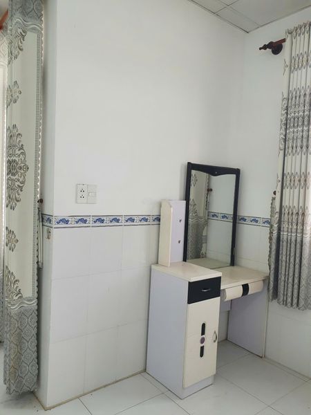 Cho thuê nhà cấp 100mv giá chỉ 2 triệu gần trường cấp 1 và mầm non Tân Phong, Biên Hòa