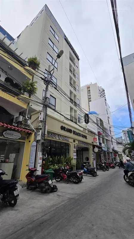 B105. khách sạn 7 tầng mặt tiền 11m siêu hiếm trung tâm phố tây lộc thọ nha trang 179,1m