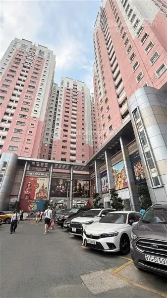 Penthouse 140m2, cho thuê 35 triệu/tháng cc central garden, quận 1, giá 14 tỷ 6 (thương lượng)