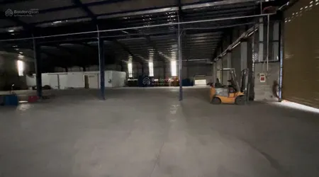 Chính chủ bán đất mặt tiền đường dẫn hàm kiệm có sẵn kho xưởng, có 1000m2 đất ở, giá tốt phan thiết