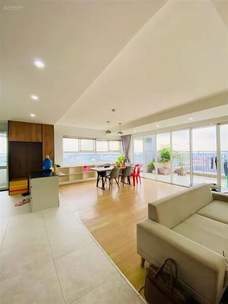 Penthouse tầng cao chung cư conic riverside nguyễn văn linh, phường 7, quận 8, 132.5m2 3pn
