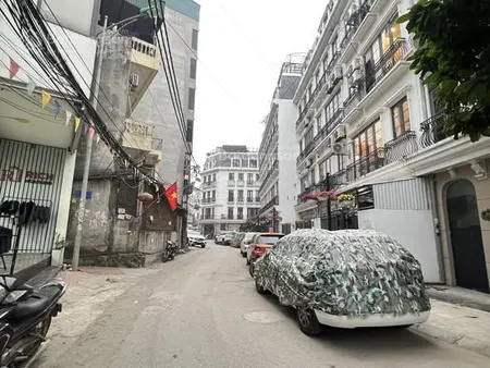 Bán nhà đình thôn nam từ liêm dt 39/43m x 6t x mt 4,5m giá 10 tỷ có thương lượng