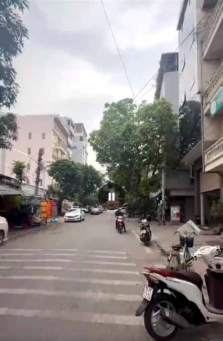 Chính chủ cần bán 70m2 đất thổ cư mặt ngõ 34 xuân latây hồhà nội,mt5m, ôtô tránh, vỉa hè 28 tỷ