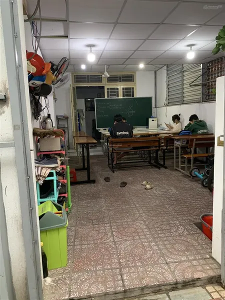 Còn 1 căn nhà trệt lửng giá tốt ngay bv, đường 16 p.linh trung, thủ đức dtsd 4x16m chỉ 3.1 tỉ