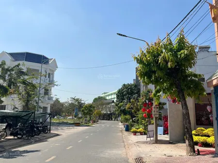 Cần bán 2 căn gốc liền kề cực đẹp đối diện trường mầm non,khu nhà ở nguyễn minh tiết, thuận an, bd