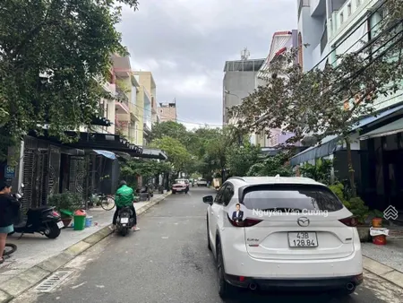 Cắt lỗ !!! bán nhanh nhà c4 đường phạm tu vị trí kinh doanh sát biển mỹ khê