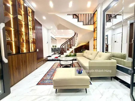 Bán nhà phố ngọc hà, gần phố, gần ô tô, nhà mới full nội thất, dt 35m2/40m2 x 5 tầng, giá 10.5 tỷ
