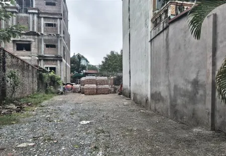 Bán đất tại đường kênh giữa nhuế kim chung 29,78 tỷ 240 m2, đông anh, hà nội (nhuế xã thiên lộc hn)