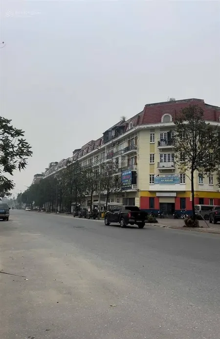 Chính chủ bán liền kề phú lương 90m, trục chính đường lớn 30m, mặt tiền rộng 7.2m, mtg .