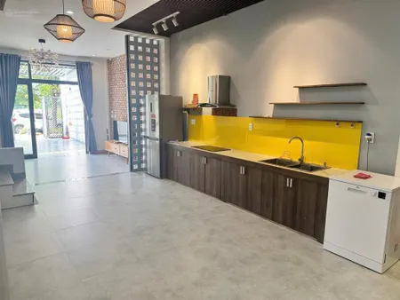 Bán nhà 3 tầng mặt tiền bùi trang chước, phường hoà xuân, đà nẵng, dt 100m2 3pn, giá 8,8 tỷ có tl