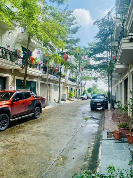 Bán nhà cạnh kđt thanh hà 68m² 5 tầng mt 4,5m giá 12,2 tỷ