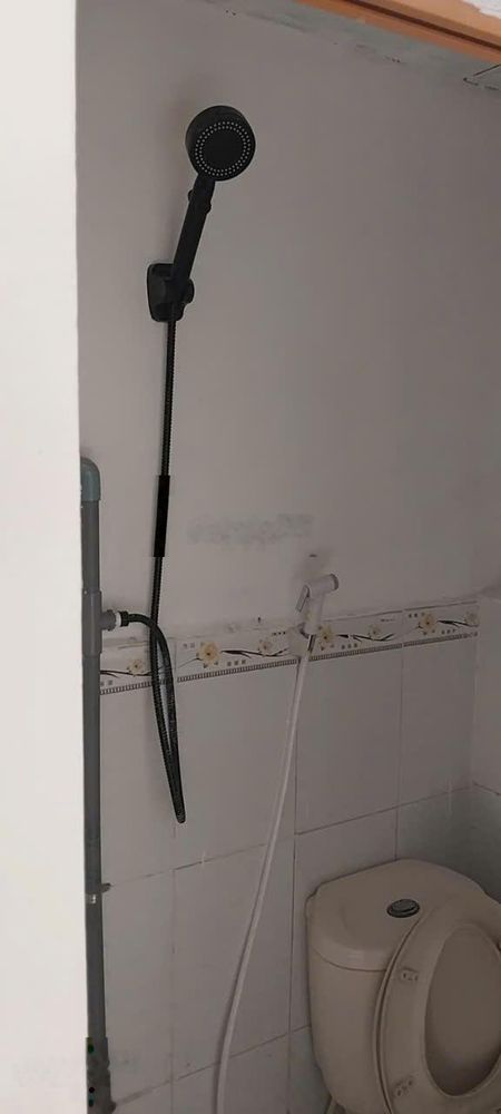 Cho thuê nhà nhỏ nguyên căn riêng biệt Bà Hom Quận 6, hẽm xe hơi tới nhà