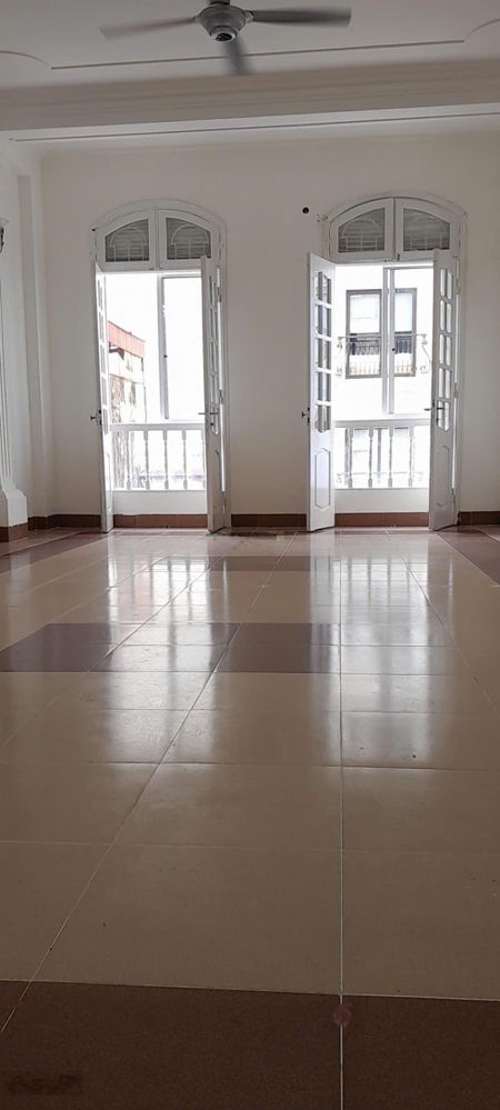 Cho thuê nhà mặt phố 65 Cửa Bắc chính chủ, diện tích 50m2 x 5 tầng, mặt tiền 5 m