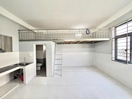 Phòng Trọ Gác Cao Rộng Rãi 30m2 - Chỉ 4p Ra đại Học Kiến Trúc, Spkt Full Tiện Nghi