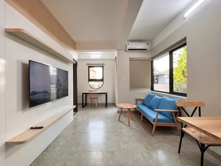 [tìm Khách Gấp] Căn Hộ Dịch Vụ Mặt đường Bưởi, Ba đình 1pn 50m2 Full đồ Cao Cấp, ở được Luôn!!