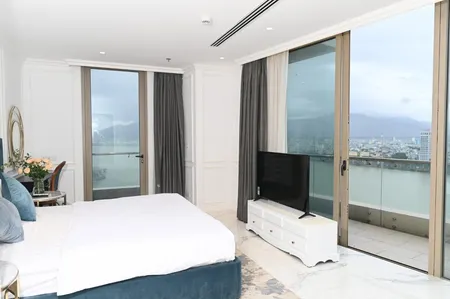 Cho Thuê Căn Hộ Diện Tích Rộng 119 M2, View Góc Cầu Sông Hàn, Tòa Nhà Bạch đằng Complex