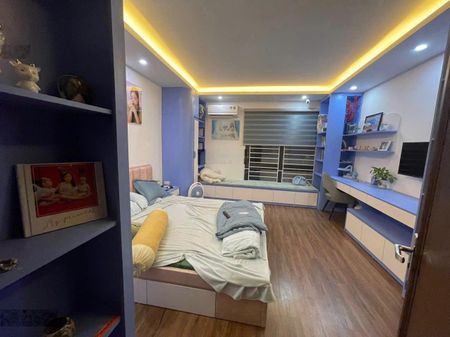 Cho thuê NR 30m2 tại Nam Dư, Lĩnh Nam, Hoàng Mai, 6 triệu full đồ