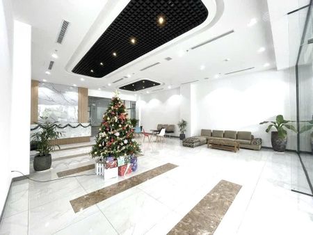 Cho thuê nhà! Đường Phan Xích Long Quận Phú Nhuận! H T 5L TM (1200m2)