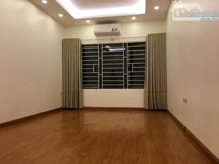 Cho thuê nhà PHÚ ĐÔ, Lê Quang Đạo. 13 triệu/ tháng. Phù hợp để ở gđ, nhóm ít người