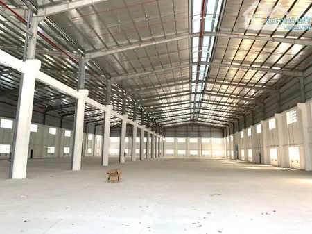 Cho Thuê Xưởng Sản Xuất Và Chứa Hàng 5000m2 Bến Lức Long An