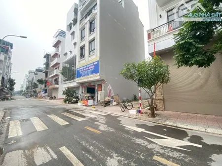 CHO THUÊ MẶT BẰNG T1+2+3 TÒA NHÀ 6T KHU TÁI ĐỊNH CƯ NGỌC THUỴ- LONG BIÊN