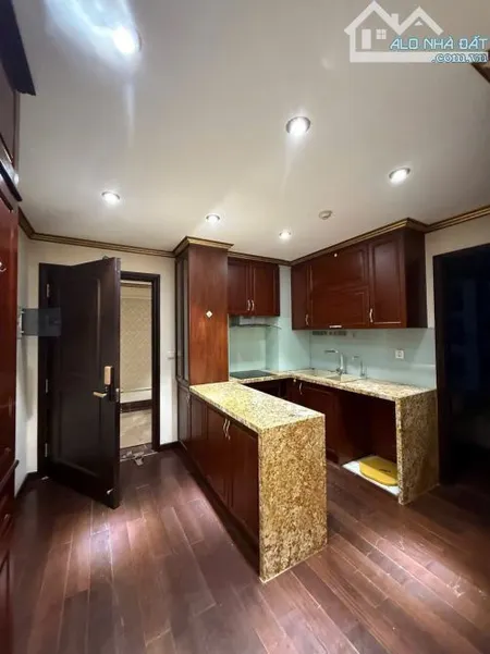 CHO THUÊ CĂN HỘ CHUNG CƯ 120M2-3PN- HC GOLDEN CITY -TÒA A-319 HỒNG TIẾN-21TR/TH
