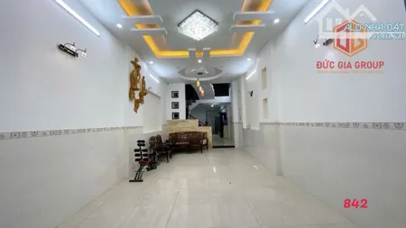 Cho thuê nhà sạch đẹp 1 trệt 2 lầu khu D2D, phường Thống Nhất giá 15 triệu