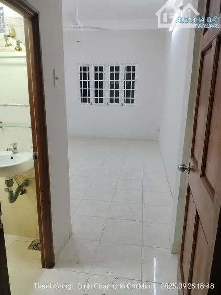 Nhà 1 Trệt 3 Lầu 4x22m 6 Phòng 6 wc KDC Bình Hưng Quốc Lộ 50 Giá 19 Triệu